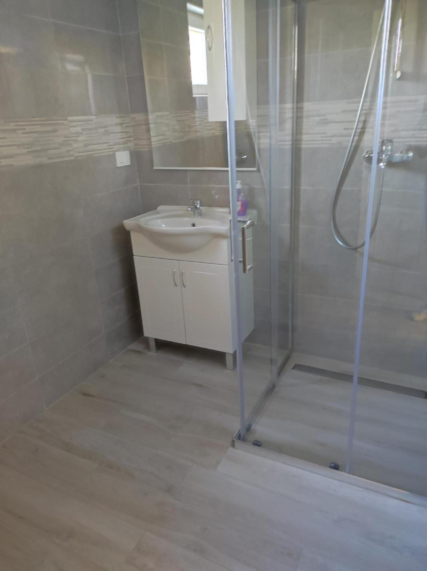 Gordana Apartmani Ljubač Kültér fotó